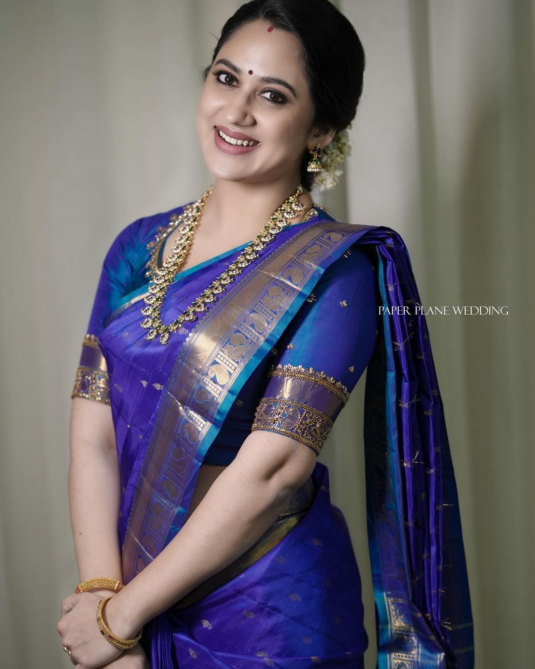 MALAYALAM ACTRESS MIYA GEORGE STILLS IN BLUE SAREE BLOUSE 3